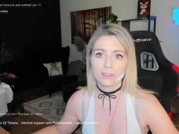 My Age Is 99 Years Old And I Am Named Kimilee22 And I'm A Sex Cam Sensual Chick